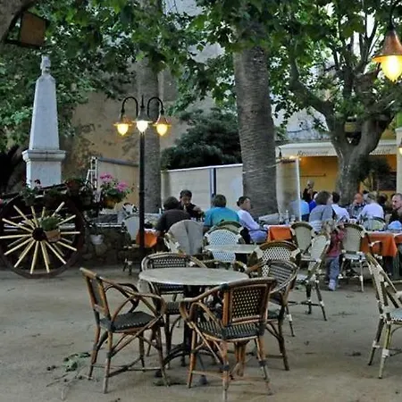 Algajola Sleeps 2 Air Con Wifi Apartment *